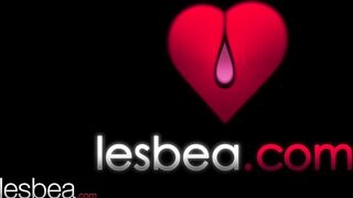 Lesbea Alexis Crystal And Big Tits Jennifer Mendez Lesbians Scissoring