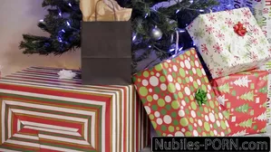 Nubiles-Porn His Gift Is Riley Reid & Hot Threesome