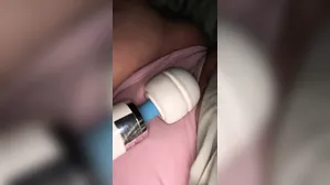 Amateur Uses Powerful Wand To Cum Fast