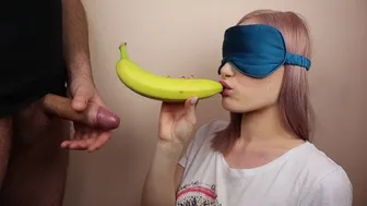 Petite Step Sister Got Blindfolded In Fruits Game