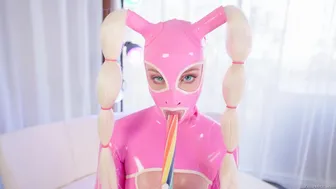 Tasty Latex, Anal Treats & Fuck Machine