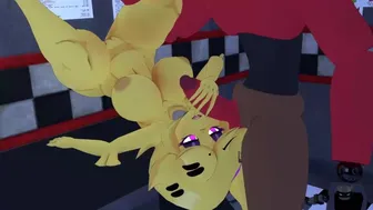 Chica Wants A Piece Of Foxy