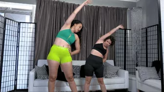 Goddess Marcy & Bailey Paige: Amazon Lift And Carry Workout - Mp4 Sd