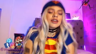 A Super Girl With A Super Ass