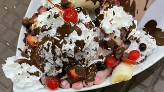 Banana Split Ice Cream Sunday Food Smash