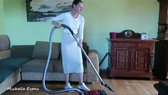 It's Cleaning Time! Mp4 Sd