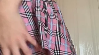 Upskirting Ass Worship Video