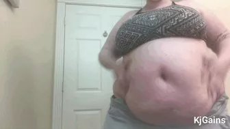 Play With My Big Hanging Belly (Mp4 Sd)