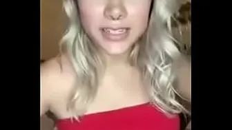 Quite The Hottie On Periscope