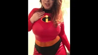 Snapchat Show Iii - Mrs. Incredible