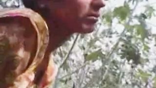 Sexy Bengali Girl Fucked In Outdoor